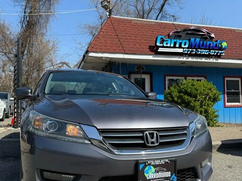 Used 2015 Honda Accord EX image 3