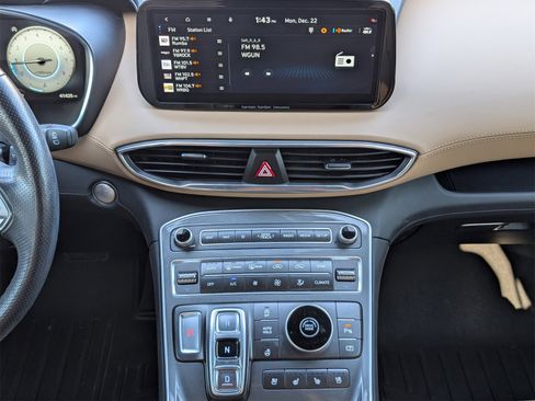 Used 2022 Hyundai Santa Fe Calligraphy image 7