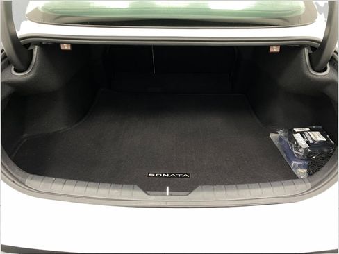 Used 2025 Hyundai Sonata SEL image 5