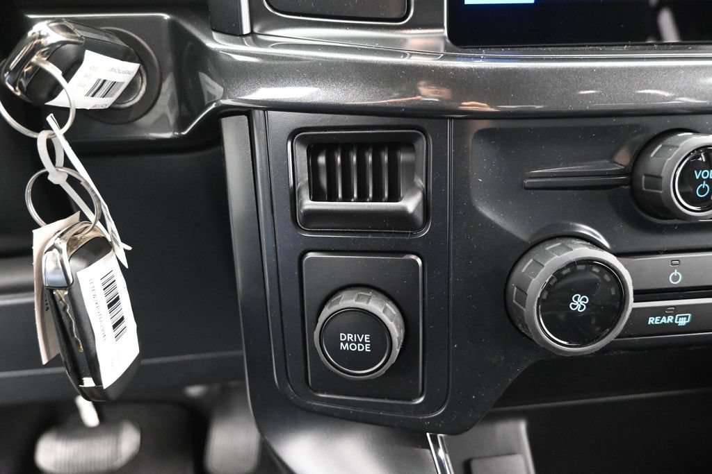 New 2026 Ford F150 STX w/ Equipment Group 200A RWD image 16