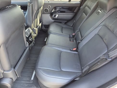 Certified 2018 Land Rover Range Rover Supercharged image 13