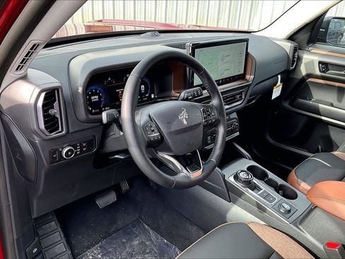 New 2025 Ford Bronco Sport Outer Banks w/ Outer Banks Tech Package+ image 6