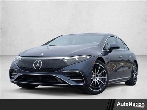 Used 2022 Mercedes-Benz EQS 580 4MATIC Sedan image 1