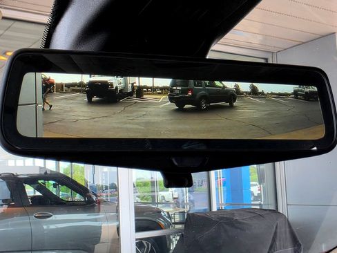 Used 2021 Buick Enclave Premium w/ Surround and Sites Package AWD/4WD image 70