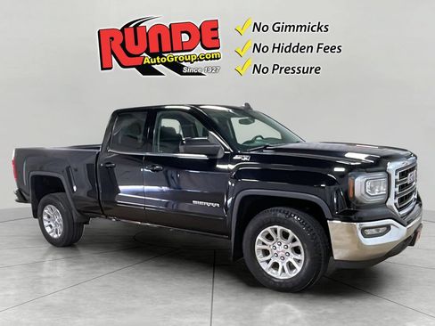 Used 2017 GMC Sierra 1500 SLE w/ SLE Value Package AWD/4WD image 8