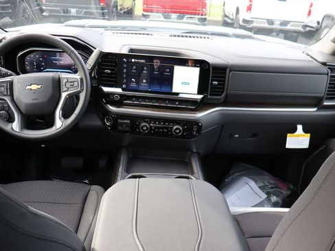 New 2026 Chevrolet Silverado 2500 LT w/ All Star Edition AWD/4WD image 16