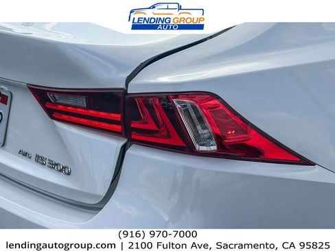 Used 2016 Lexus IS 300 AWD image 8