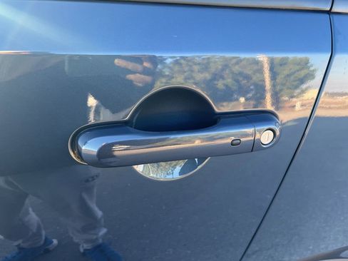 Certified 2020 Jeep Renegade Limited image 29