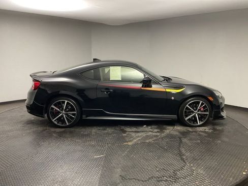 Used 2019 Toyota 86 TRD SE image 9