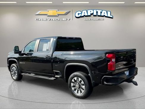 Used 2024 Chevrolet Silverado 2500 Custom w/ Custom Value Package AWD/4WD image 4