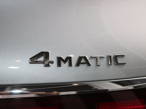 Used 2026 Mercedes-Benz GLS 450 4MATIC image 21