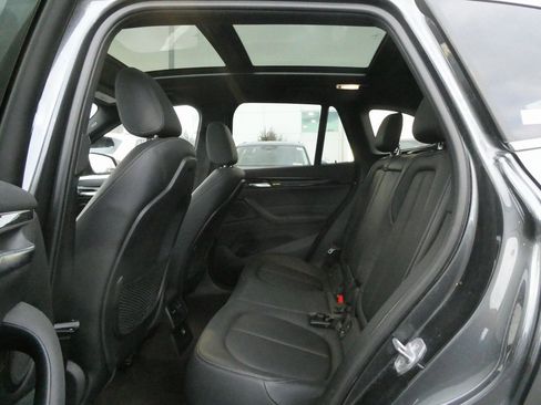 Used 2018 BMW X1 xDrive28i image 35