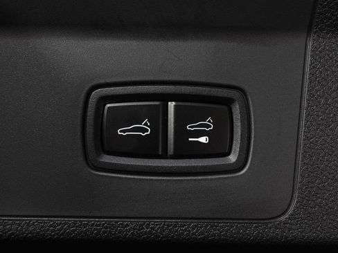 Used 2026 Porsche Panamera 4 AWD/4WD image 10