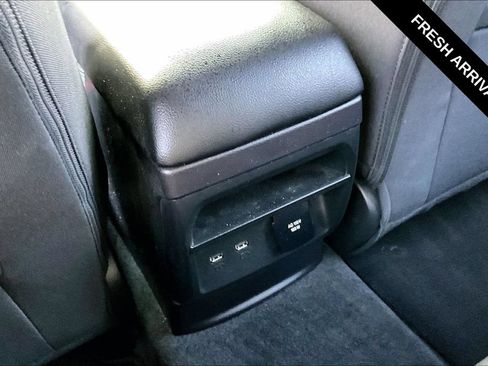 Used 2023 Ford Ranger XLT w/ Equipment Group 302A High AWD/4WD image 12