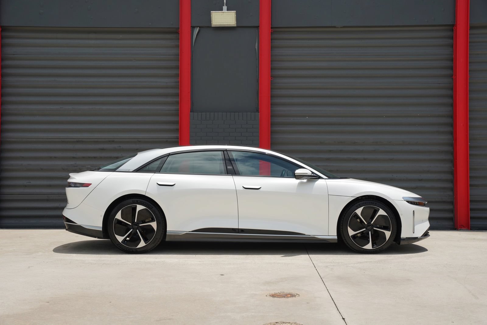 Used 2023 Lucid Air Touring AWD/4WD image 4