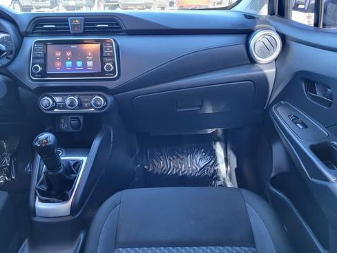 Used 2020 Nissan Versa S FWD image 25