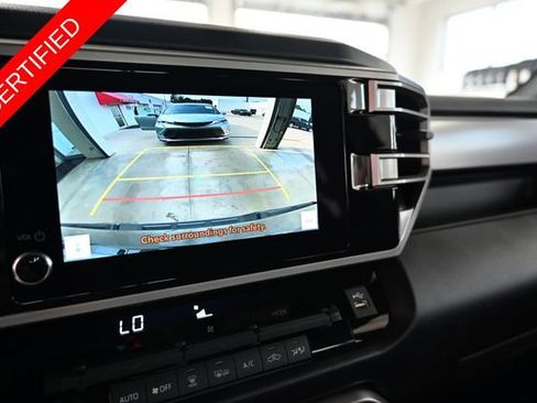 Certified 2026 Toyota Tundra SR5 AWD/4WD image 17