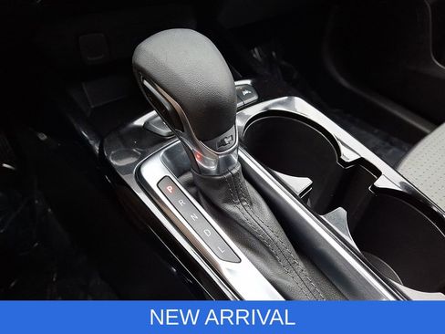 Used 2024 Chevrolet Trax LT image 15