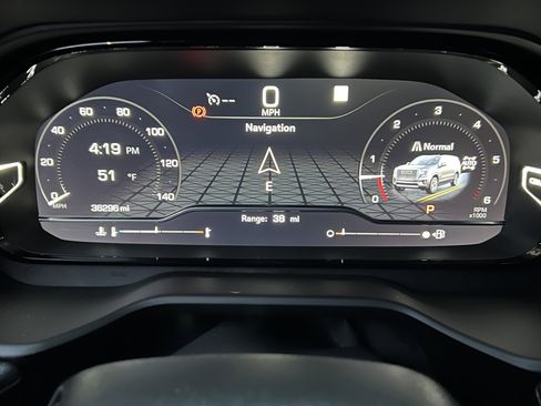 Used 2022 GMC Yukon Denali image 33