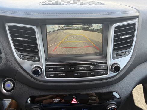 Used 2016 Hyundai Tucson Limited w/ Option Group 03 FWD image 29