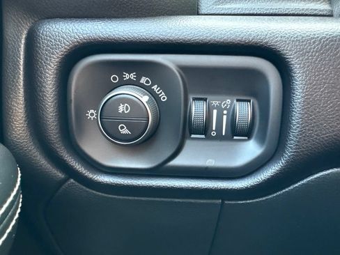 Used 2023 RAM 2500 Laramie AWD/4WD image 37