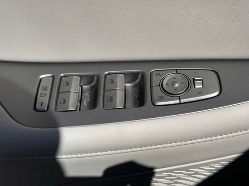 Used 2025 Hyundai Palisade Limited image 27