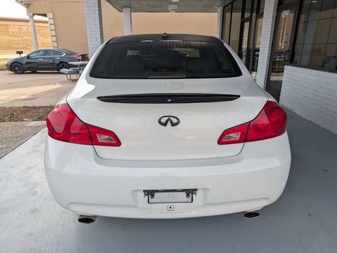 Used 2009 INFINITI G37 Journey w/ Premium Pkg image 4