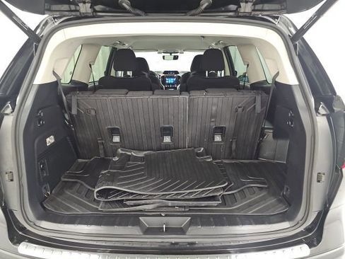 Used 2019 Subaru Ascent Premium AWD/4WD image 32
