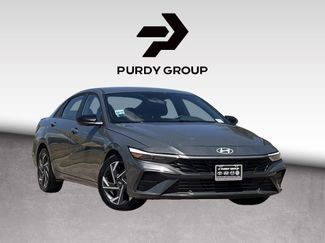 Used 2025 Hyundai Elantra Sport FWD video 1