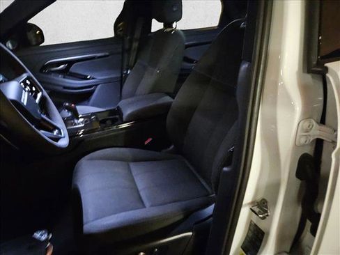 Used 2022 Land Rover Range Rover Evoque R-Dynamic SE image 14