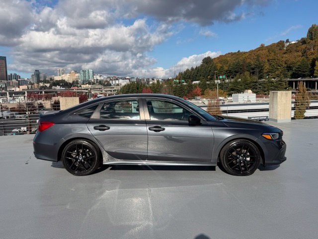 Used 2024 Honda Civic Sport image 2