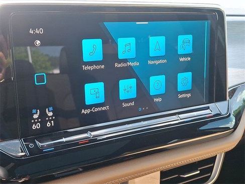 New 2025 Volkswagen Atlas Cross Sport SE image 16