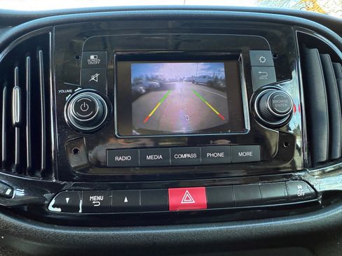 Used 2018 RAM ProMaster City Tradesman image 21