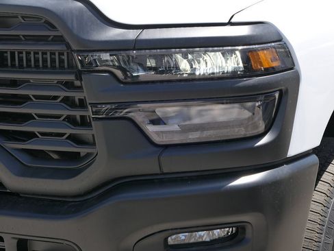 New 2026 RAM 2500 Tradesman AWD/4WD image 10