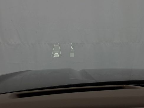 Used 2021 GMC Yukon Denali w/ Denali Premium Package image 12