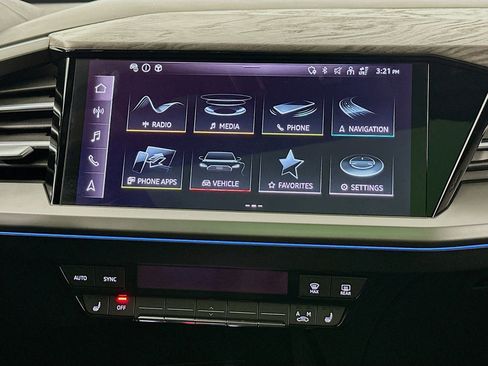 Used 2024 Audi Q4 e-tron Premium Plus w/ Premium Plus image 12