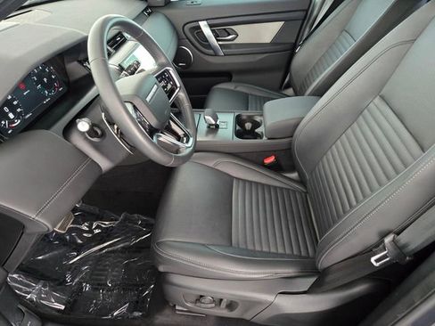 Used 2024 Land Rover Discovery Sport Dynamic SE AWD/4WD image 10
