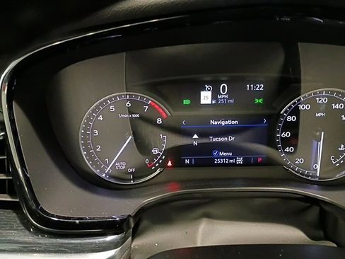 Used 2025 Cadillac XT5 Premium Luxury image 14