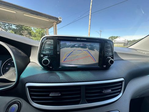 Used 2020 Hyundai Tucson Value w/ Cargo Package FWD image 27