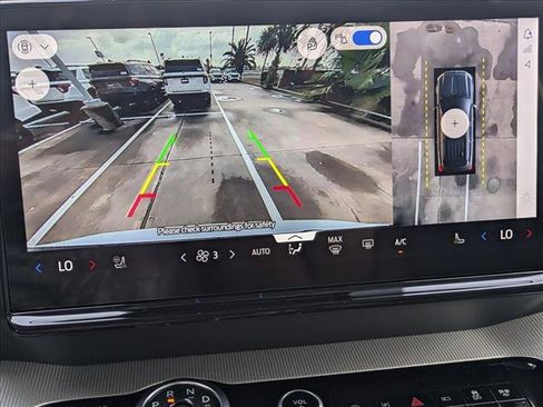 New 2025 Ford Expedition Active image 13