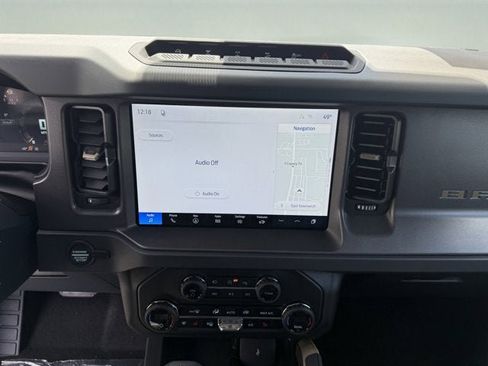 New 2026 Ford Bronco Badlands AWD/4WD image 14