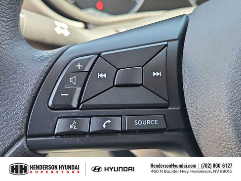 Used 2025 Nissan Versa S w/ Trunk Package FWD image 23