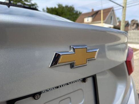 Used 2016 Chevrolet Cruze LS FWD image 15