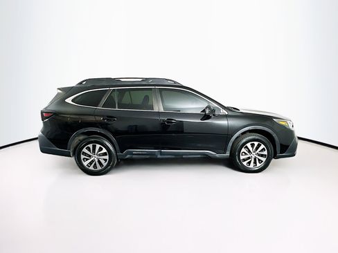 Used 2021 Subaru Outback Premium image 10