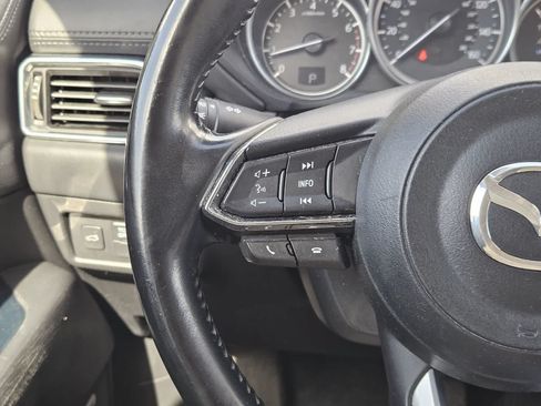 Used 2018 MAZDA CX-5 Touring w/ Preferred Equipment Package FWD image 26