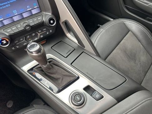 Used 2017 Chevrolet Corvette Z06 image 22