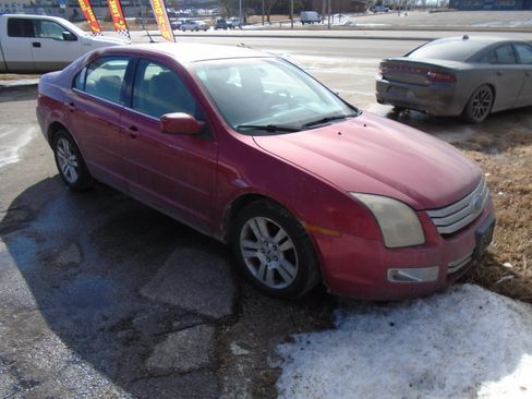 Used 2007 Ford Fusion SEL image 4