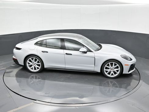 New 2025 Porsche Panamera image 31