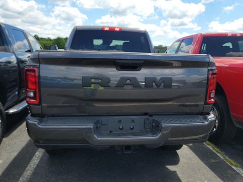 Used 2026 RAM 2500 Big Horn AWD/4WD image 4