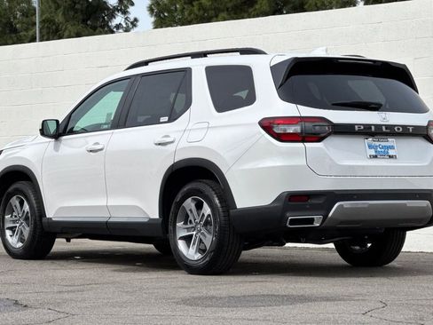 New 2026 Honda Pilot EX-L image 6